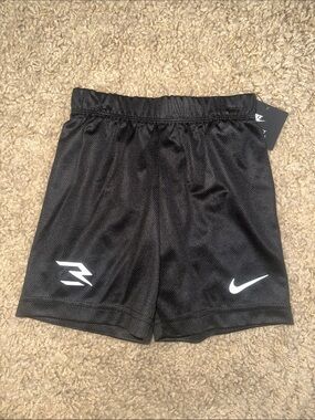 NWT Nike 3Brand Black and White Shorts (4T)